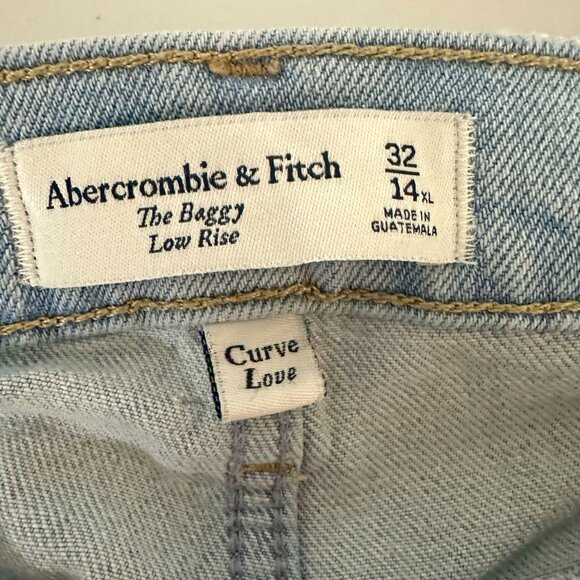 Abercrombie Curve Love Baggy Jean - Picture 9 of 13